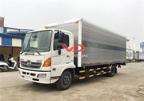 Xe tải Hino 6 tấn thùng kín dài 7,2m model FC9JN